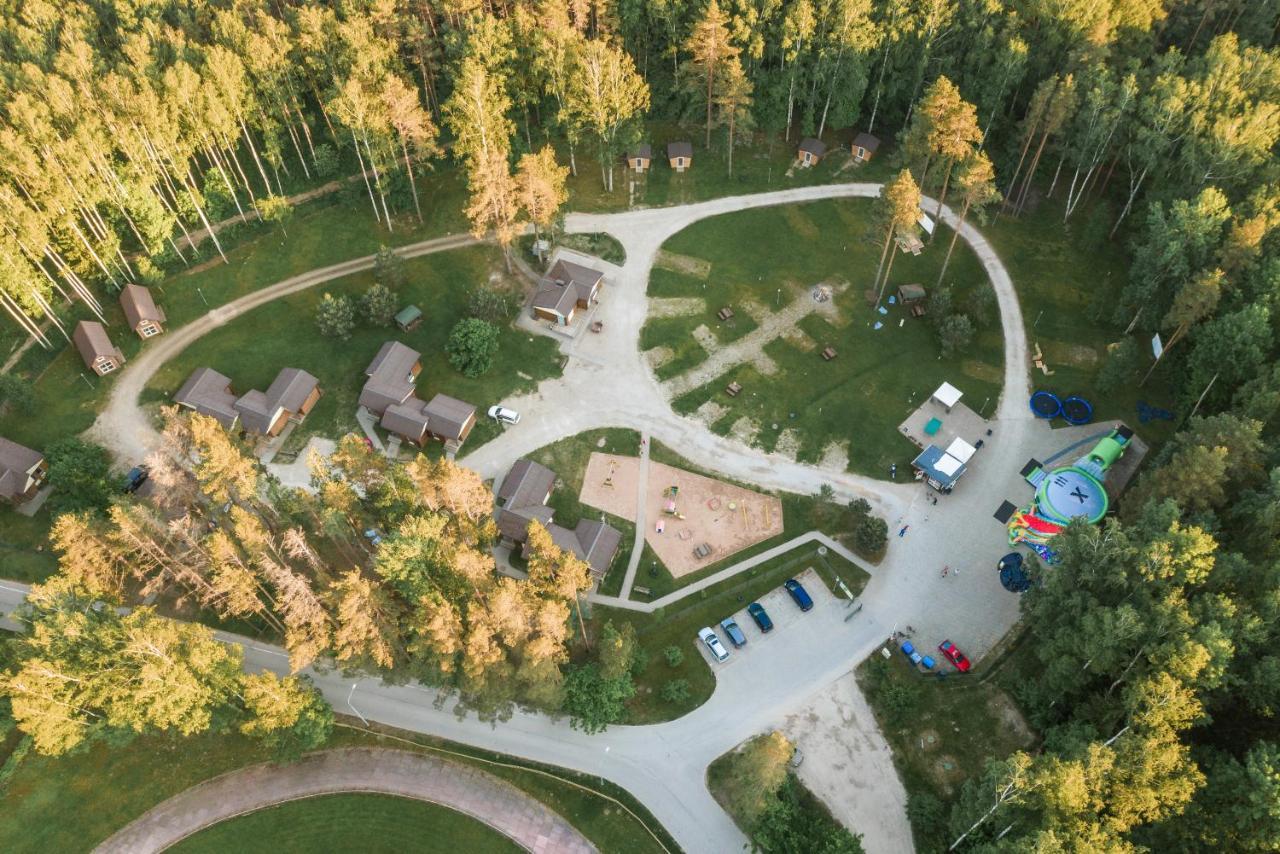 Camping & Camper Place Pasvalys Buitenkant foto