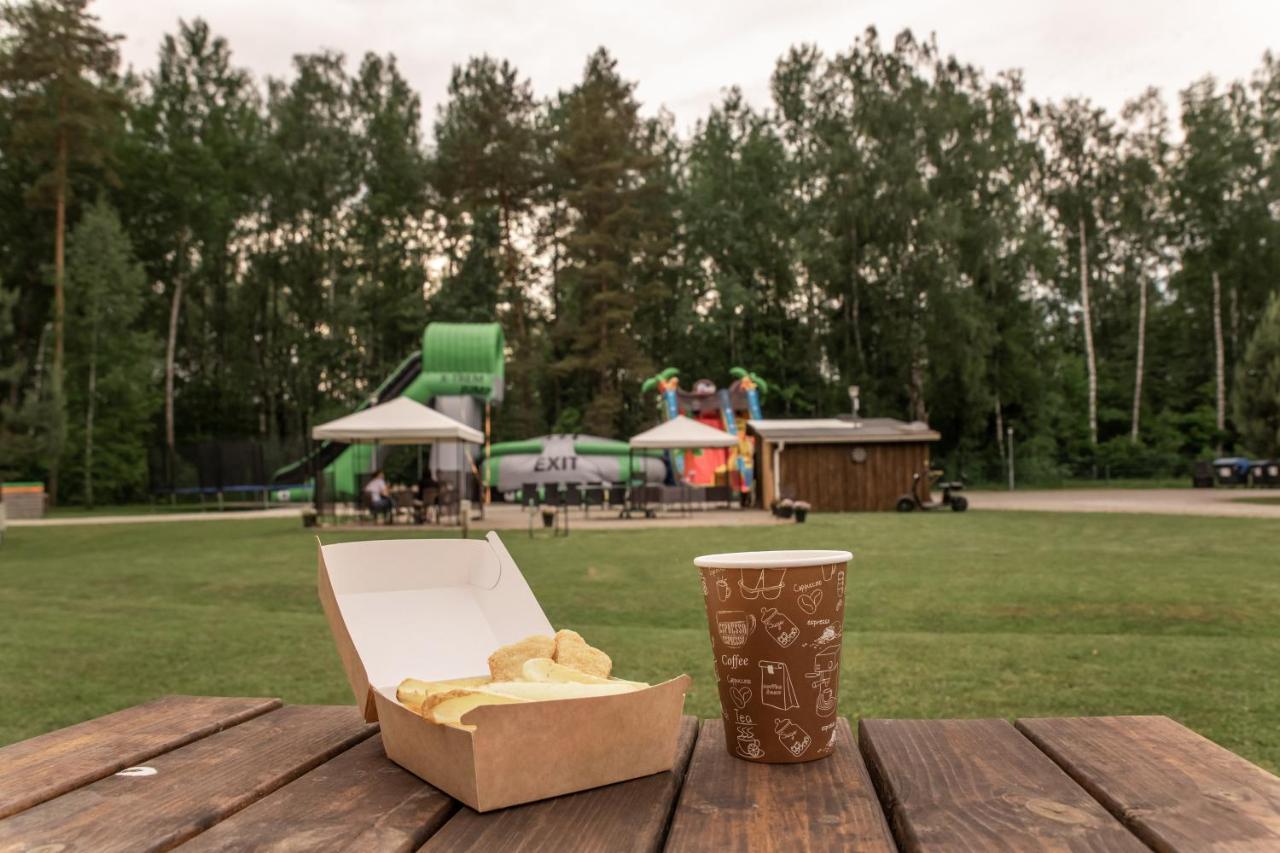 Camping & Camper Place Pasvalys Buitenkant foto