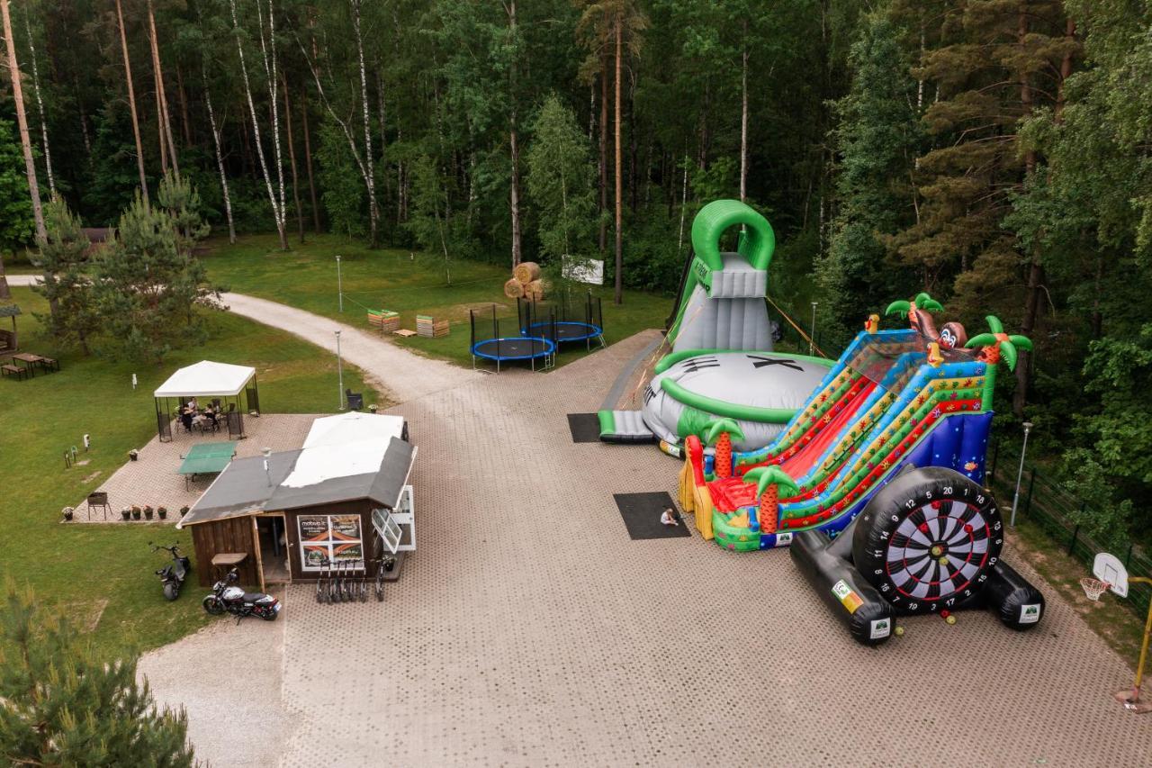 Camping & Camper Place Pasvalys Buitenkant foto
