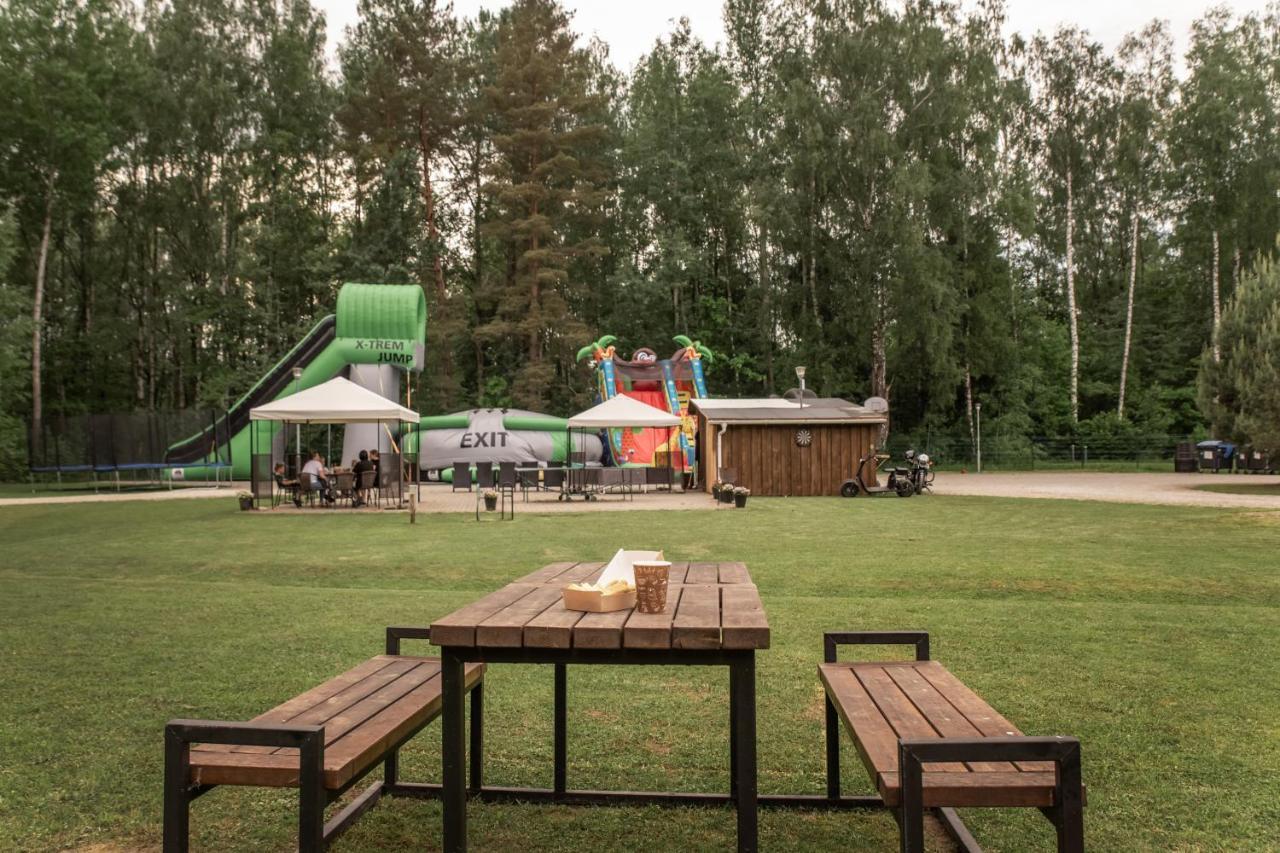 Camping & Camper Place Pasvalys Buitenkant foto
