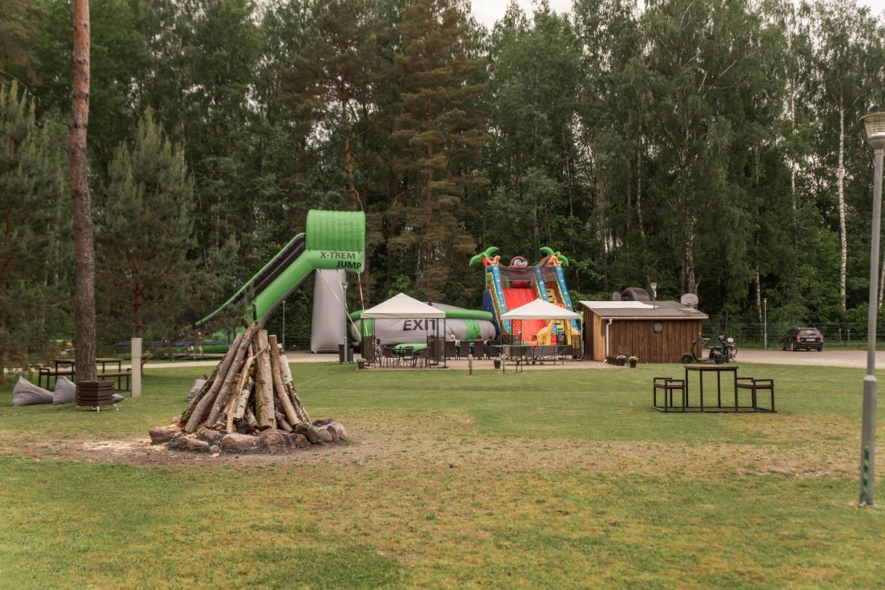 Camping & Camper Place Pasvalys Buitenkant foto