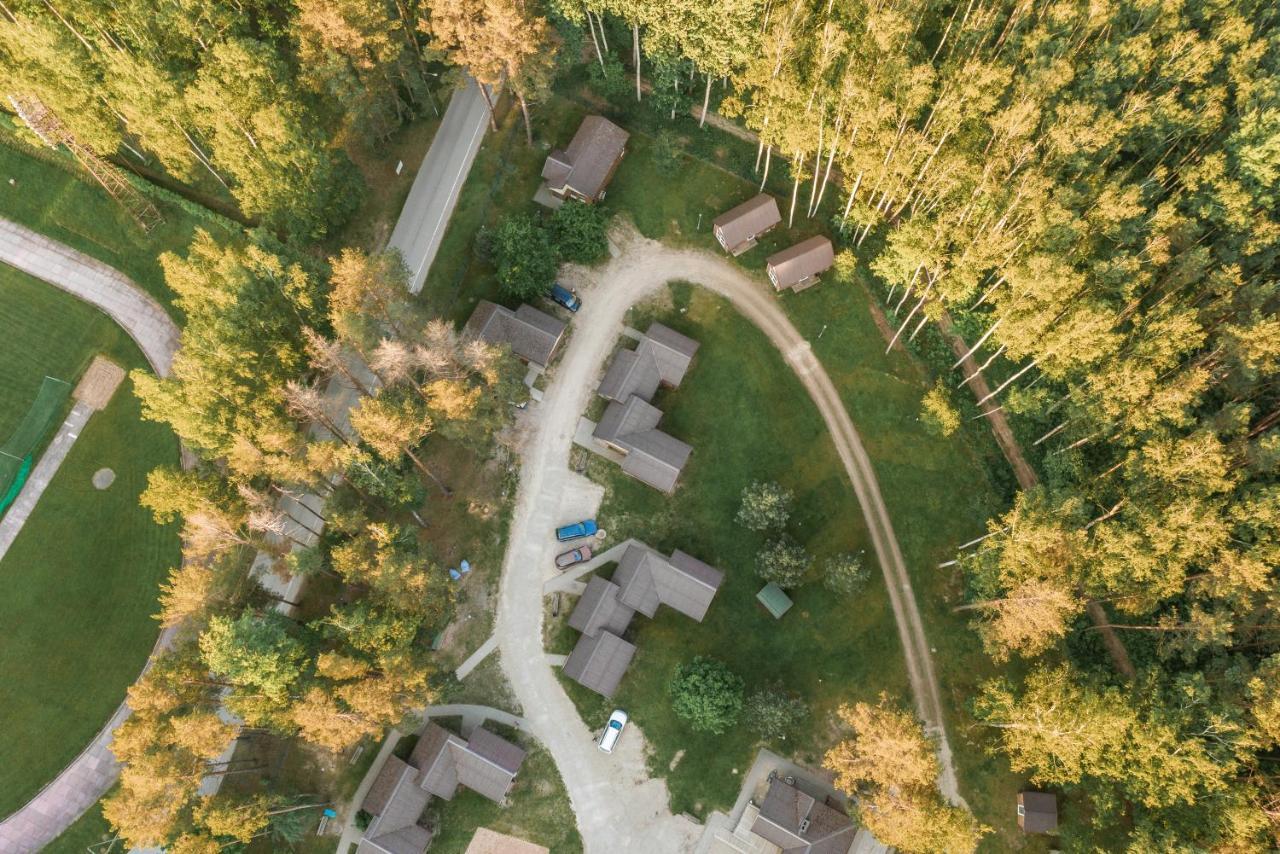 Camping & Camper Place Pasvalys Buitenkant foto